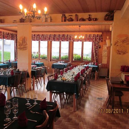Hotel Les Skieurs Bellevaux Екстер'єр фото