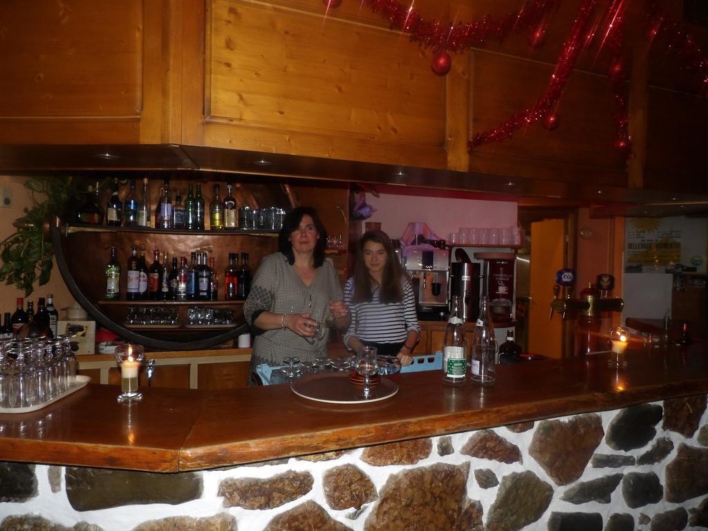 Hotel Les Skieurs Bellevaux Екстер'єр фото