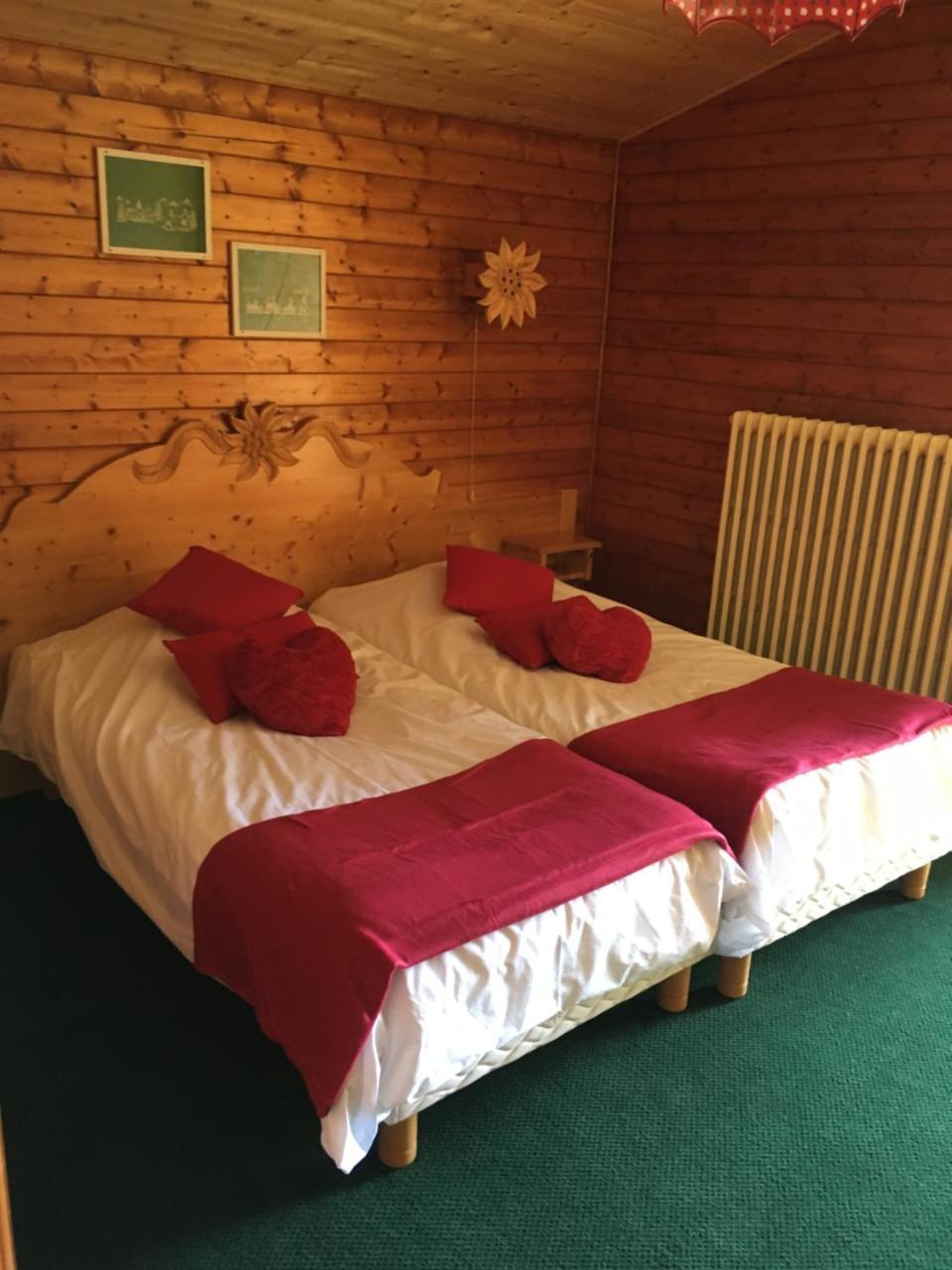 Hotel Les Skieurs Bellevaux Екстер'єр фото